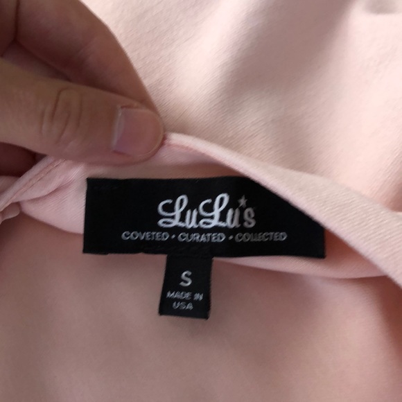 Lulu’s light pink bodycon dress - Picture 4 of 4